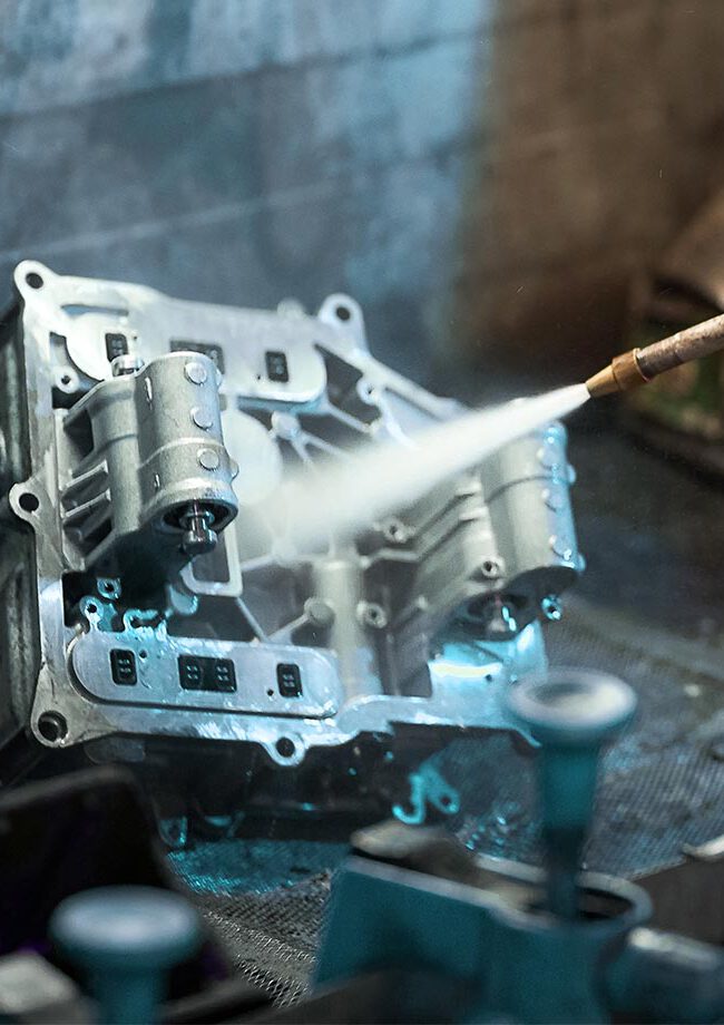 Kleinteilreinigung bei der Industriereinigung